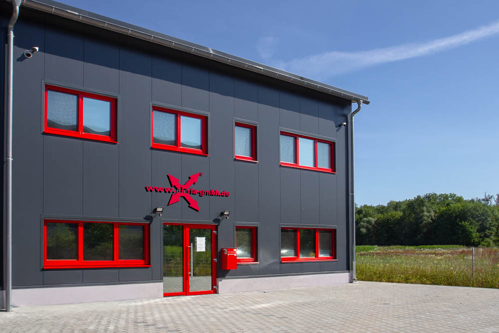 Daria-Gmbh-Ueber-Uns-Firma-Gebaeude-Stangenlader-Stangenlademagazine